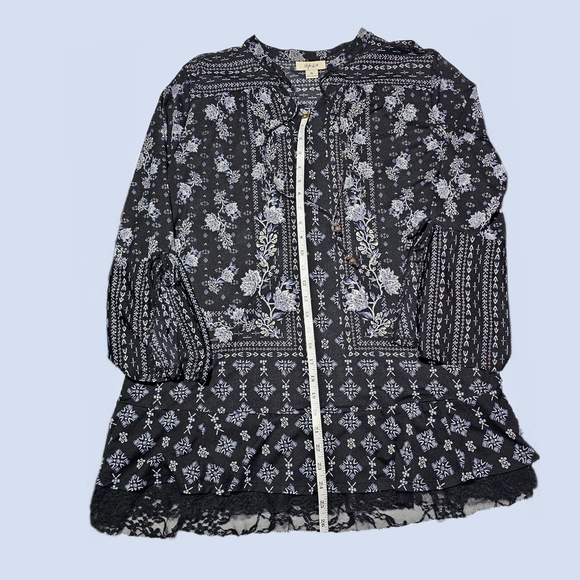 Style & Co Bohemian Floral Patterned Geo-Print Lace-Hem Peasant Top - Picture 11 of 16